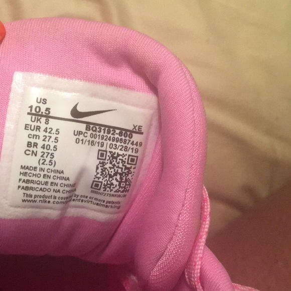 Nike Zoom running shoe - Picture 2 of 6